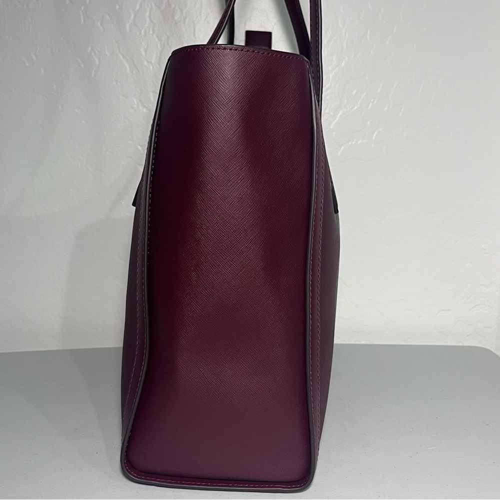 Michael Kors Leida Large Tote Bag in Oxblood NWT - Picture 5 of 12